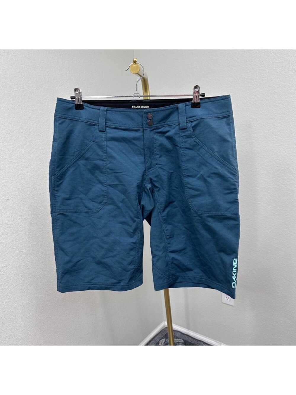 Dakine Xena Mountain Bike Riding Cycling Quick Dry Stretch Shorts Womens Large
